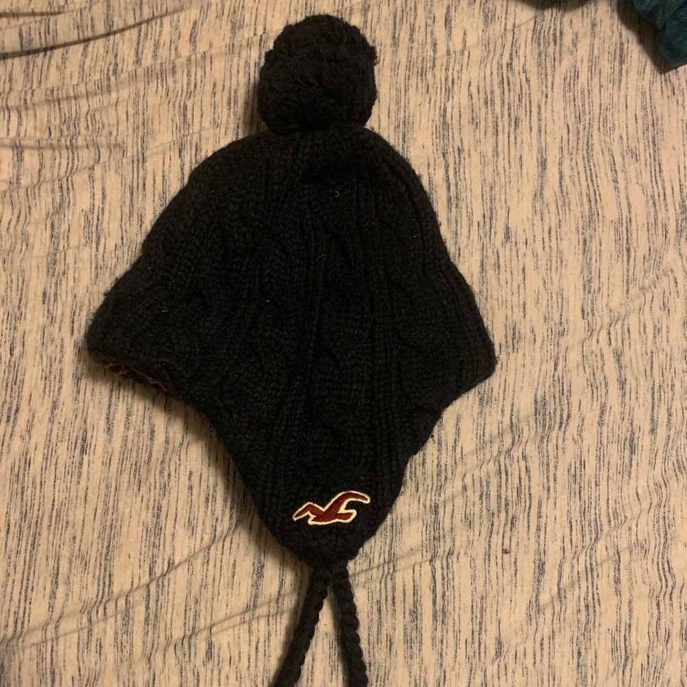 Navy blue Hollister beanie, Eskimo hat with fur